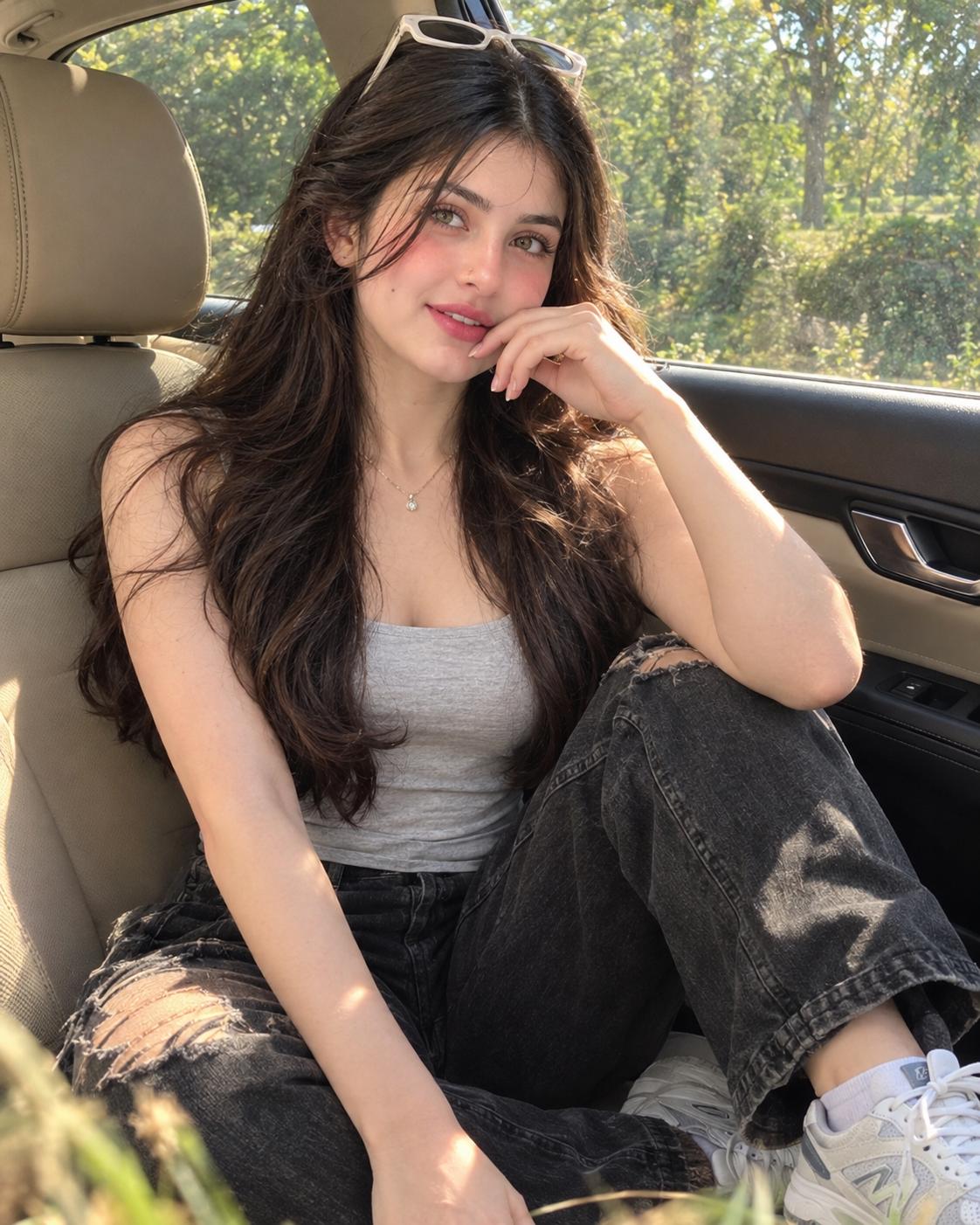 Car Selfie Woman AI Image Prompt Gemini | Top & Golden-Hour Photography